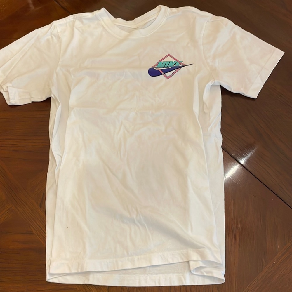 Nike retro shirt